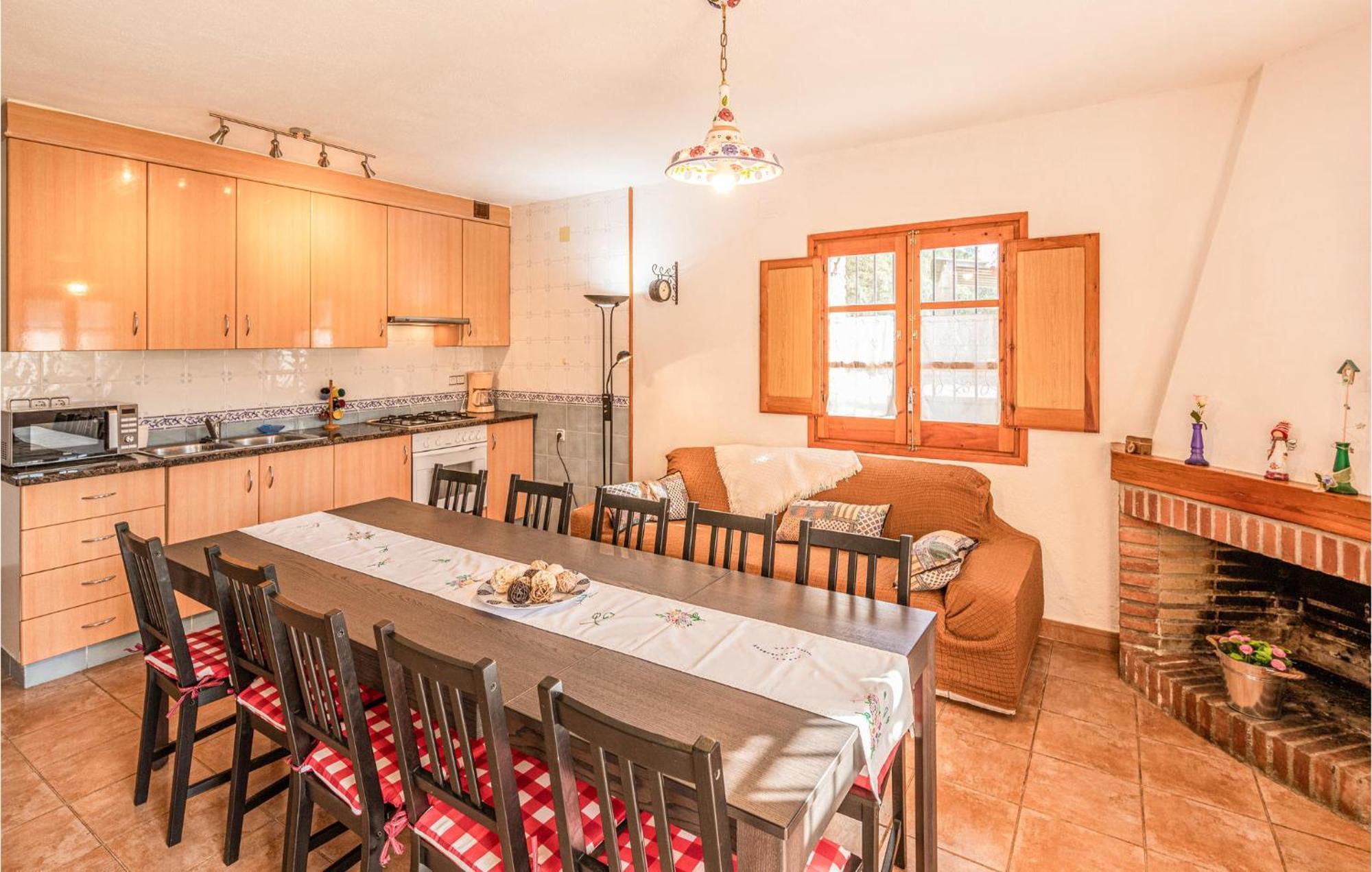 Awesome Home In Riells I Viabrea With Wifi Breda Exterior photo
