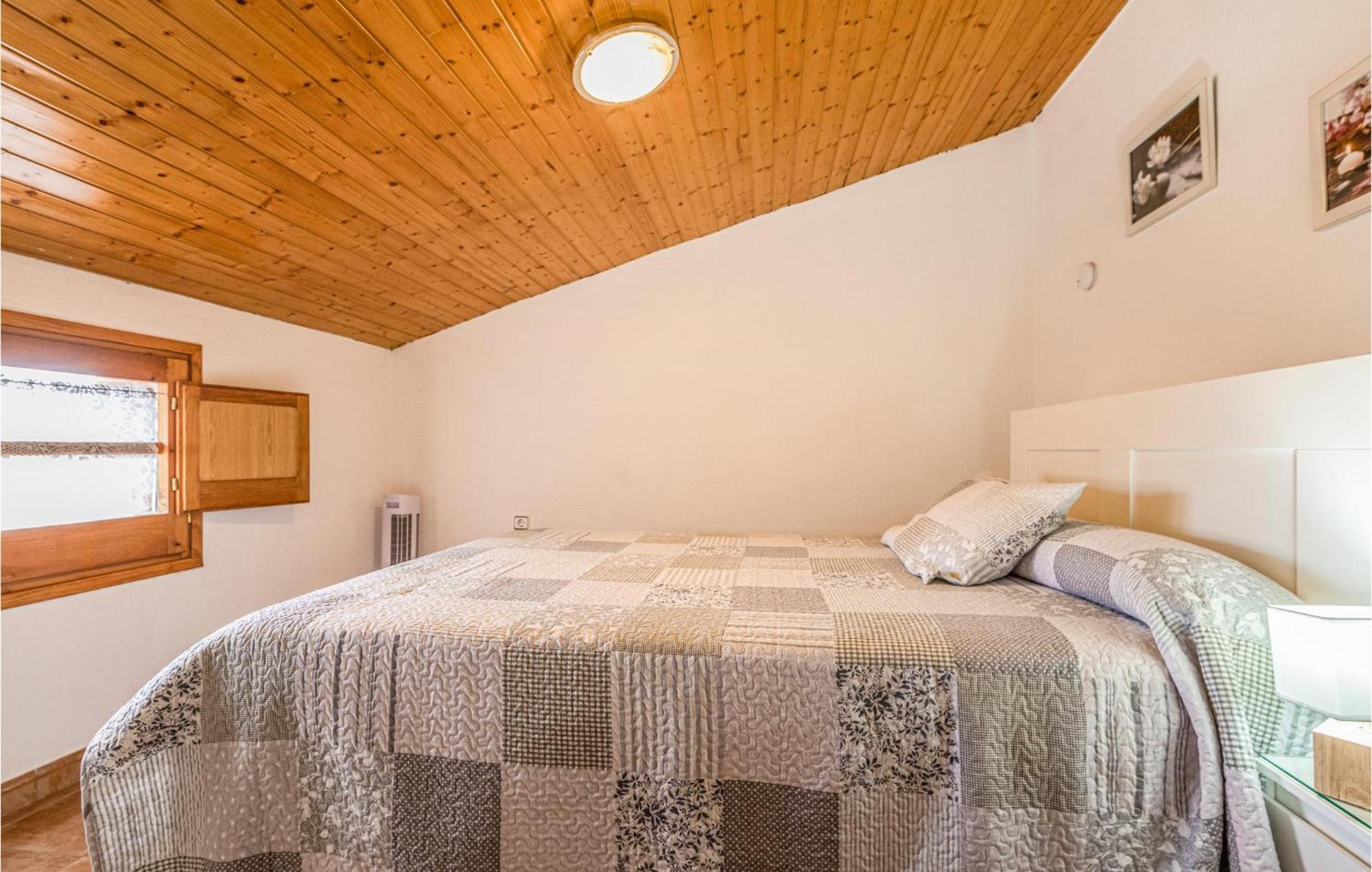 Awesome Home In Riells I Viabrea With Wifi Breda Exterior photo